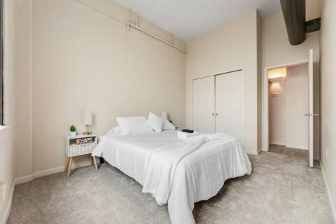 603- Luxury Loft & Cozy Room Parking Wi-Fi, Cleveland (Foto 8)
