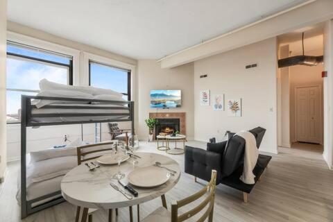 603- Luxury Loft & Cozy Room Parking Wi-Fi, Cleveland (Foto 10)