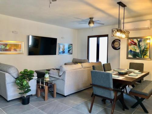 Casa Brisas del Mar in Nopoló