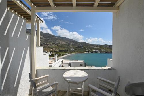 The Goat House - Tinos