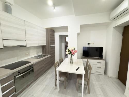 Valerias Nest Elegant Apt with WiFi and Charm, Rome