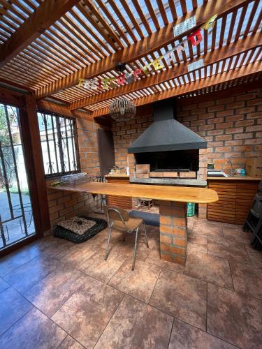 Hermosa casa Hostal de Miguel - Los Angeles