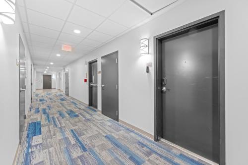 310 Euclid- Comfy Quiet Haven Wi-Fi Parking Gym, Cleveland (foto 8)