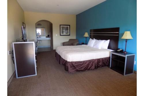 2 queen beds