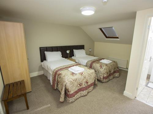 The Golf Hotel - image 7