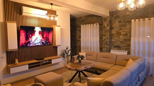 Berat Stone house