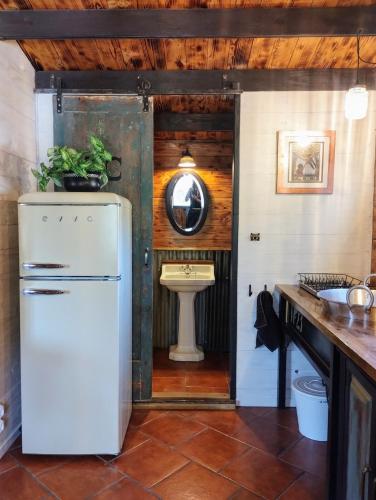 Hill top hide away in Tortosa
