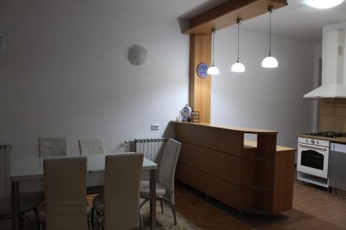 Courtyard Residence, Skopje (photo 5)