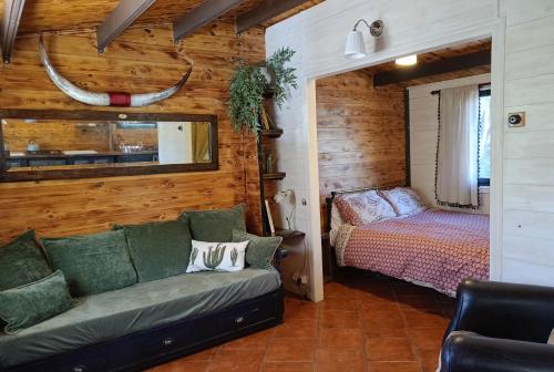 Hill top hide away in Tortosa