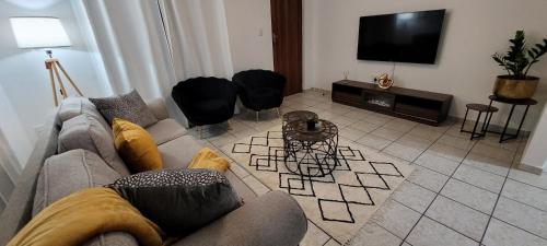 Beneath the Branches Self Catering Beneath the Branches Self Catering