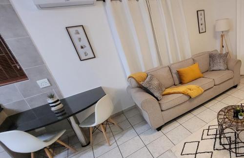 Beneath the Branches Self Catering Beneath the Branches Self Catering