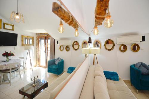 gedeelde lounge/tv-ruimte, Stylish apartment 22 in Skaljari