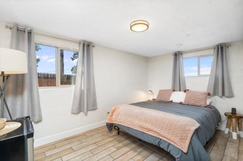 NEW I Hot Tub I Game Room I Arcade 15k Games I Nearby Hikes