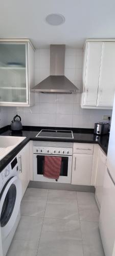 Magic holiday - 1st line, seaview, pool & parking, Calpe (fotografie 11)