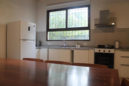 virtuve, Casa de Descanso en Vaqueros in Vaqueros