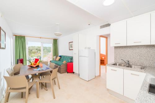 Apartaments Condado - image 10