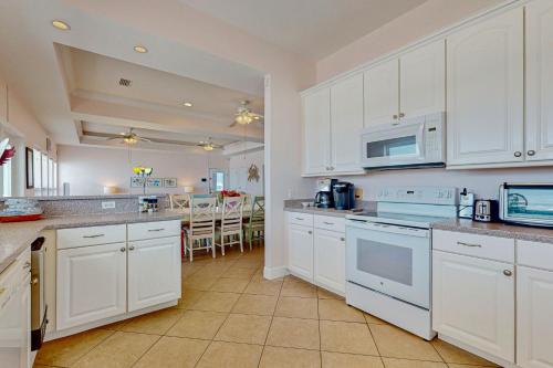 Leeward by Meyer Vacation Rentals in Fort Morgan, USA