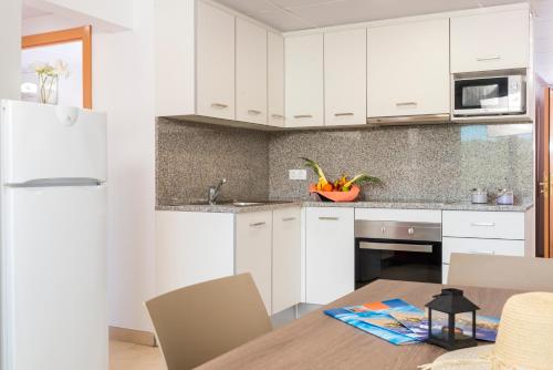 Apartaments Condado - image 14