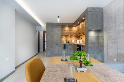 Urban Five #1 - Stylish One-bedroom apartments with Kitchen & Parking, Veliko Tărnovo (fotografie 3)