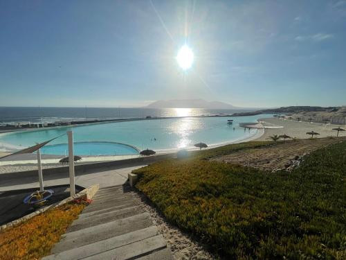 Hermoso departamento con laguna navegable in 拉欽巴