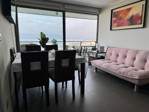 Hermoso departamento con laguna navegable in 拉欽巴