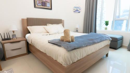 Elegant Studio Near Burj Khalifa Pool and Gym, Дубай (фото 7)