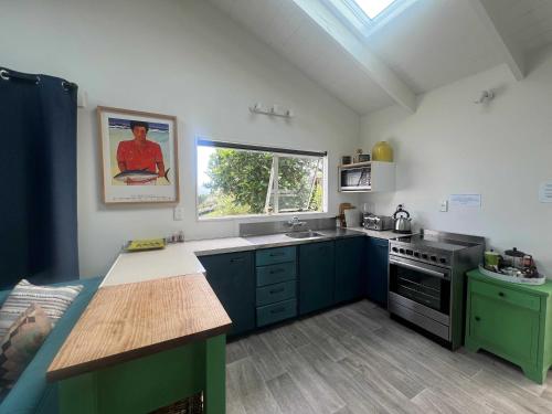 180 Degrees Opononi in โอโปโนนี