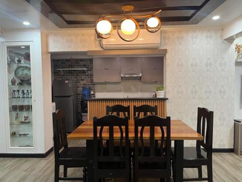 Feel at Home with 3-bedroom apartment in Calumpit