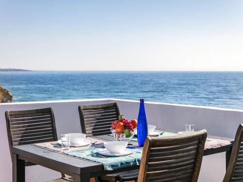 Létesítmények, Holiday home with terrace, sea-view in Benagil