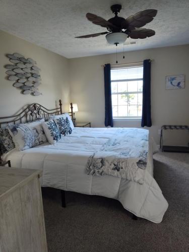 Peaceful Retreat Close to Myrtle Beach!