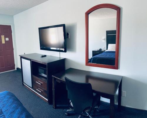 Executive Inn