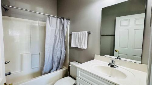 Apartment image 10