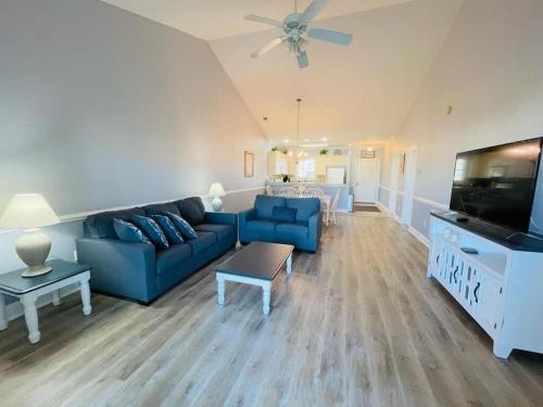 Apartment image 10