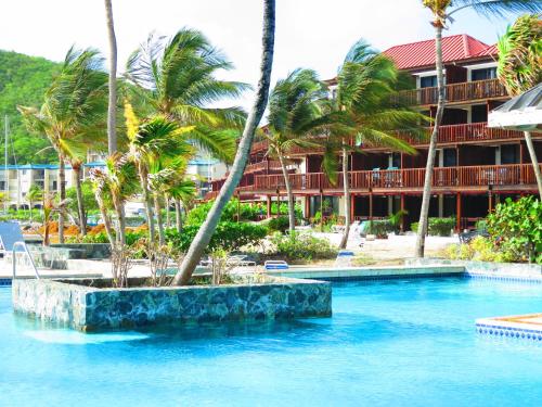Úszómedence, 2BR Luxury Beachfront Duplex Villa on Sapphire Beach III in Red Hook
