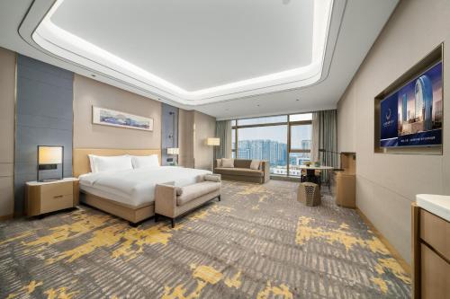 Executive King Room
