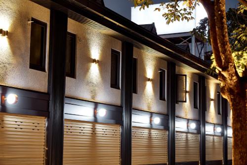 Exterior view, Motel Well near Weiweijia