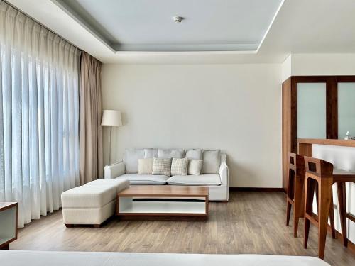 Romantic APT with Ocean View - My Khe Beach - image 4