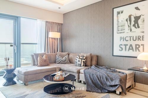 Luxury 1BR Apartment in Paramount Top-Floor Retreat, Dubai (photo 2)