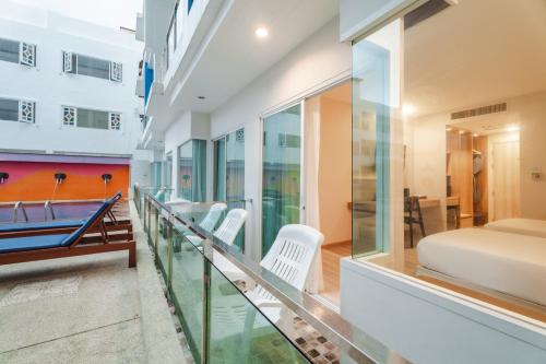 Baumancasa Beach Resort in Karon