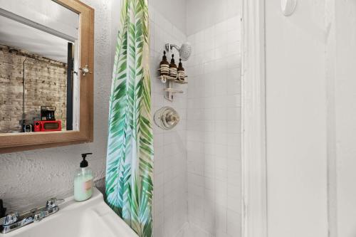 1BR Unit Near Bourbon Trail & Lou Attractions - image 2