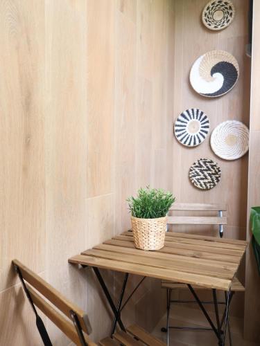 Oprema, Iturrama Nomada loft by Clabao in Barrio Iturrama
