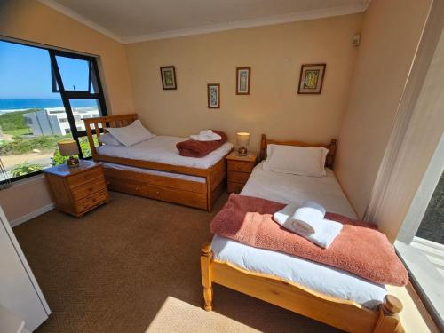 Bee Unique Bee Unique