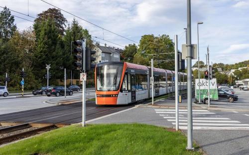 المنطقة المحيطة, Romslig leilighet med to soverom pluss hems med dobbeltseng in Paradis