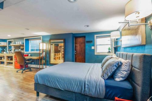 The Hygge Way, 20MIN TO NYC Times Sq