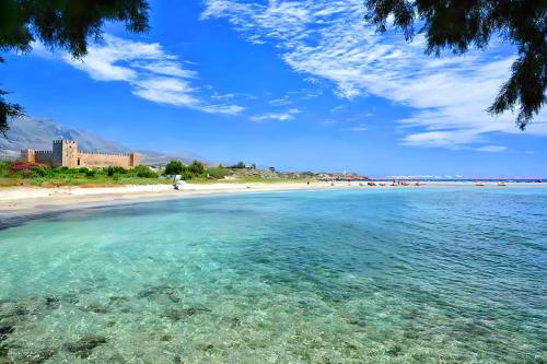 Surrounding environment, Petroktisto Luxury Villa Pool & Heated Jaccuzzi near Azonas