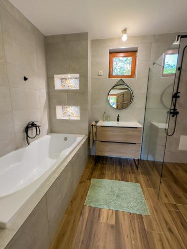 Edelin Country House - Apartment - Becskeháza