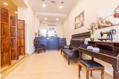 大堂, Hermes Xenon in 科孚