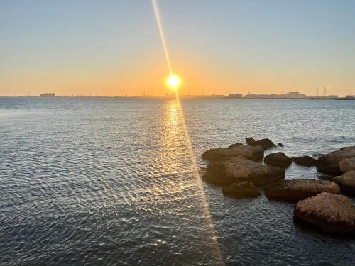 Voile de Mer - 2 Studios Bord de Mer, 2 SDB, CLIM, 5 personnes Voile de Mer - 2 Studios Bord de Mer, 2 SDB, CLIM, 5 personnes