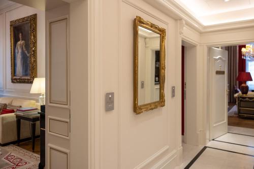 Hotel Sacher Wien - image 8