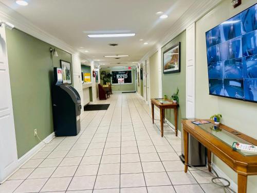 Astoria Hotel North in Danville, USA